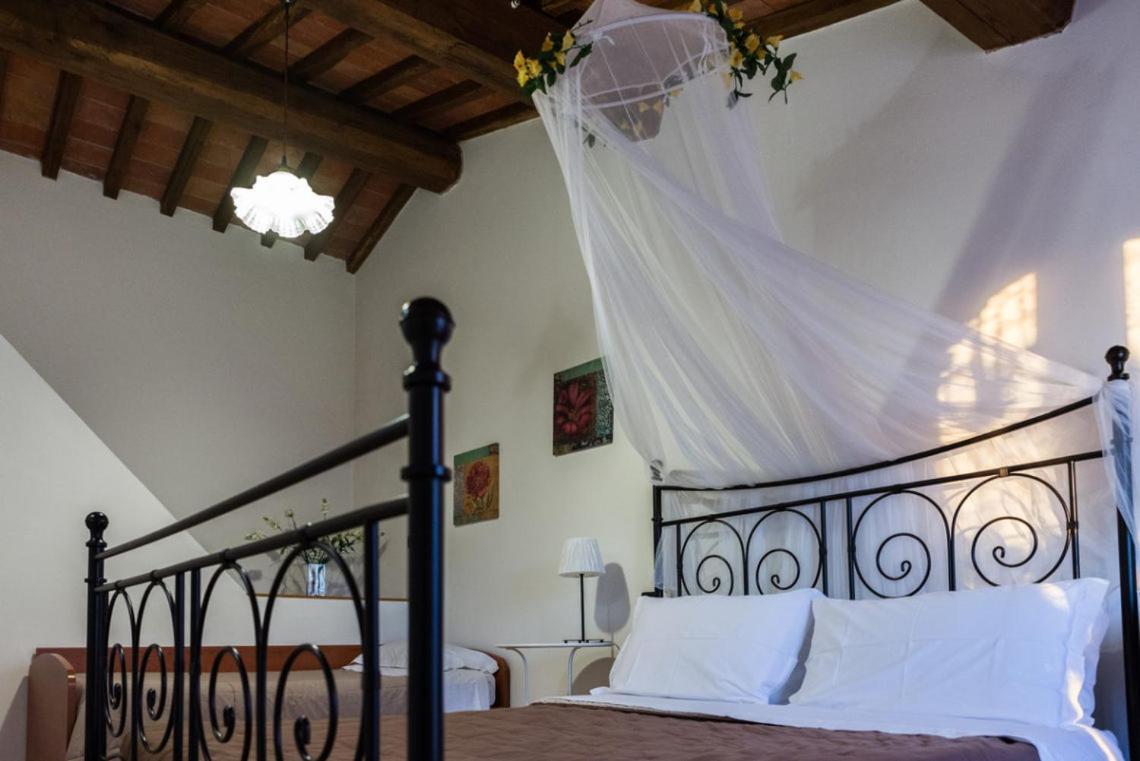 Villa Di Papiano San Baronto Extérieur photo
